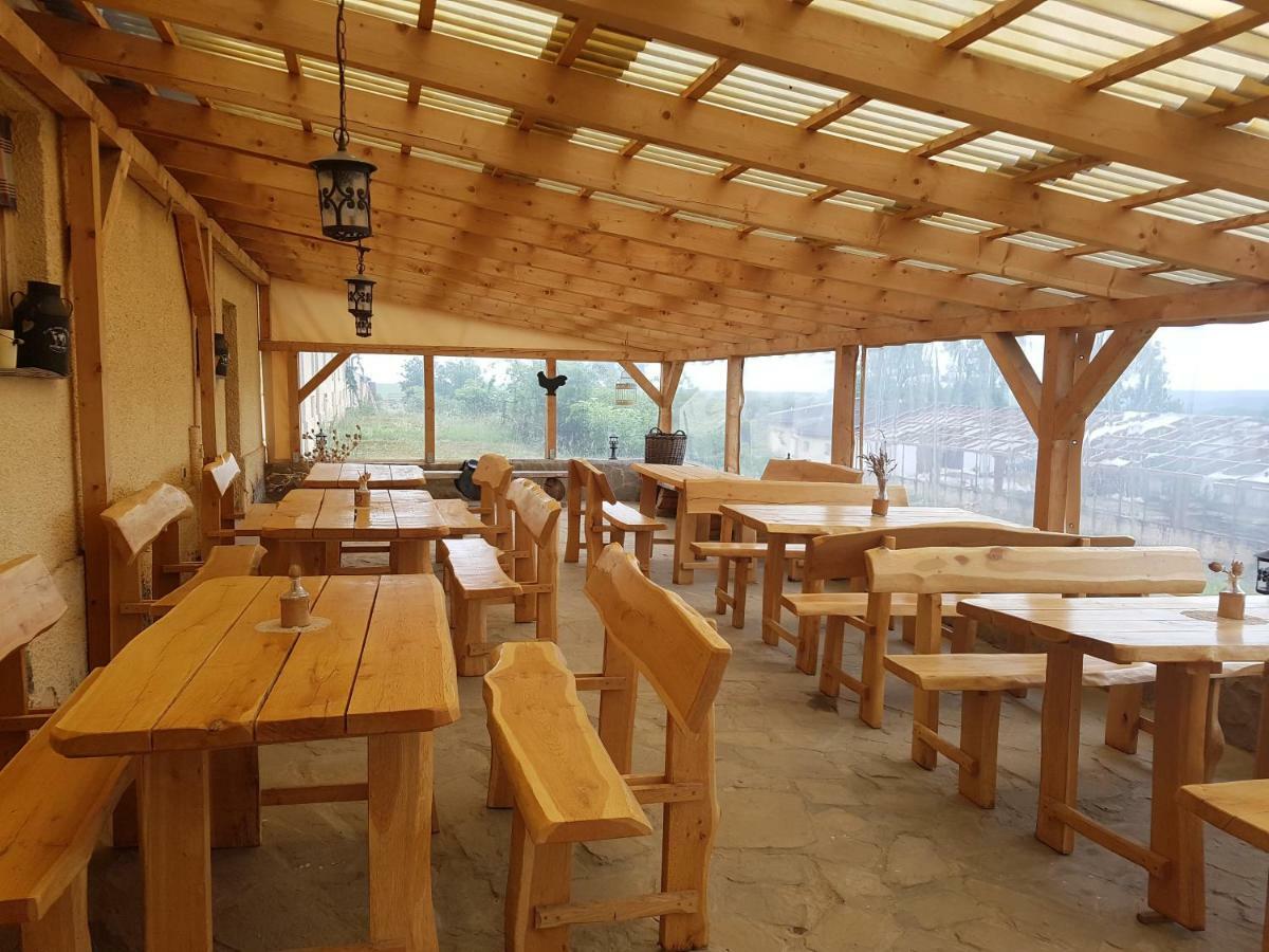 Bio Farma & Penzion Zlaty Hyl Novacany Экстерьер фото